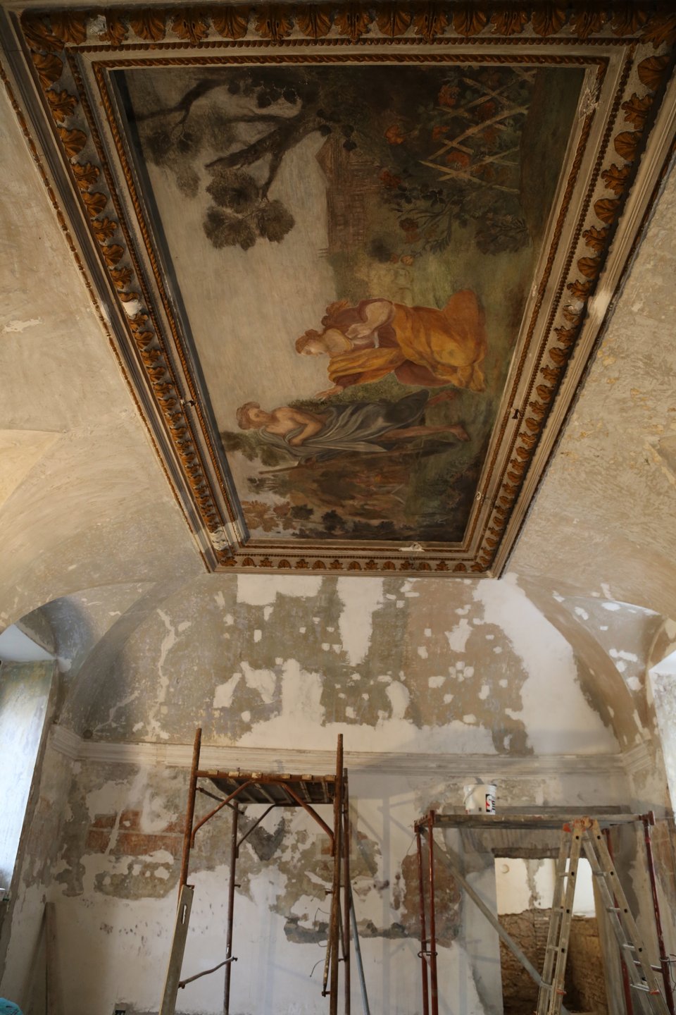Fresco Suite, Rome